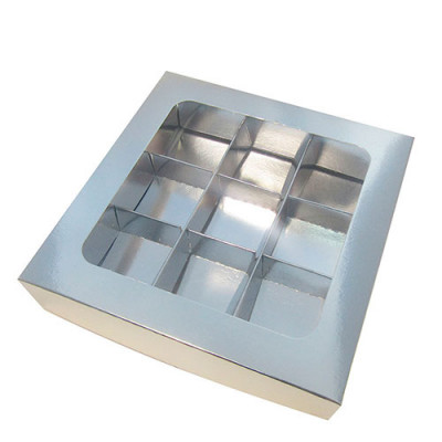 Коробка для конфет 155*155*30мм с пластиковой крышкой (серебро) 9 ячеек
